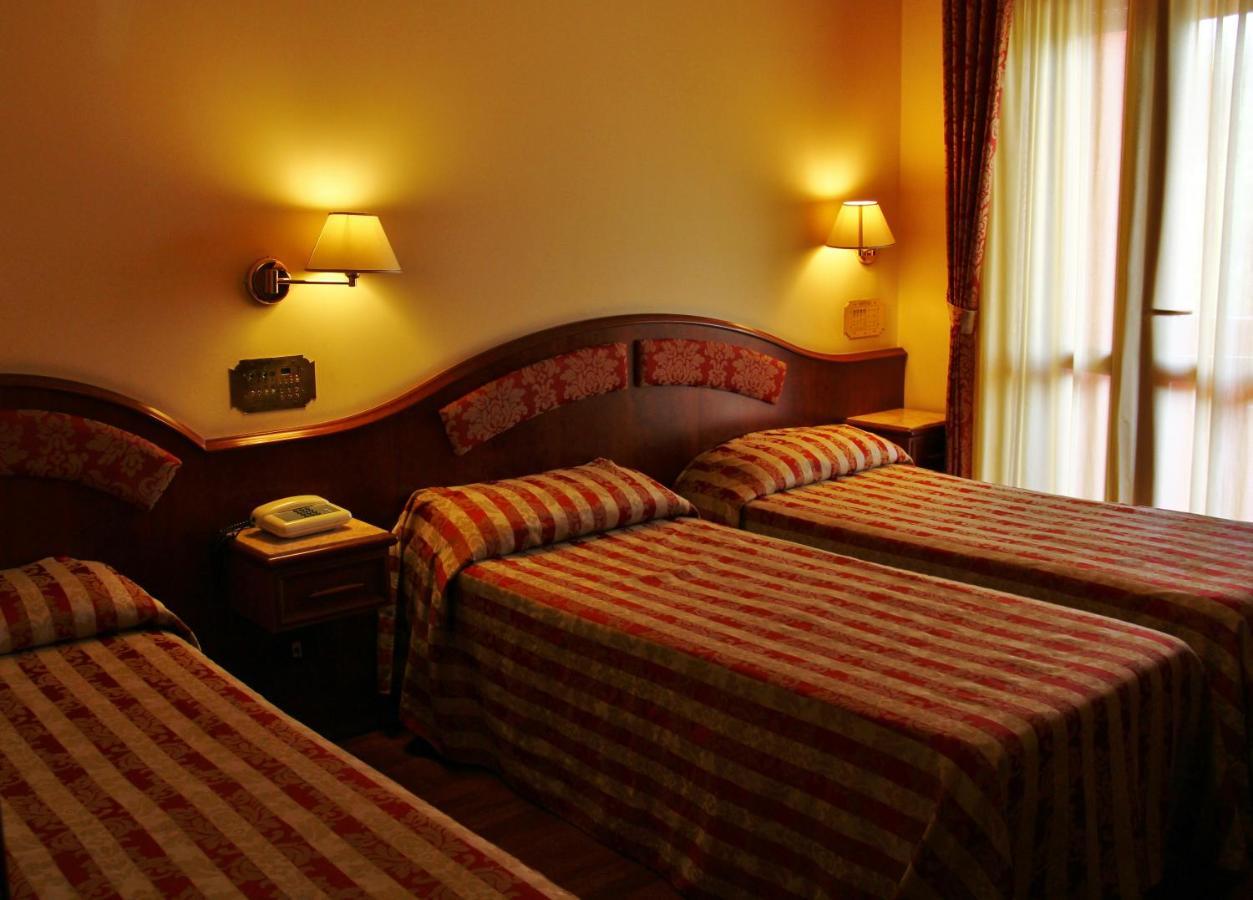 פדאסו Hotel Valdaso מראה חיצוני תמונה
