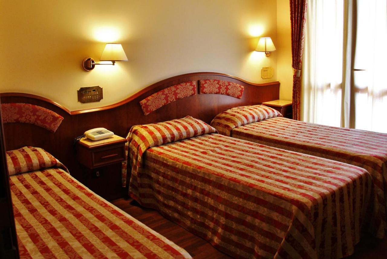 פדאסו Hotel Valdaso מראה חיצוני תמונה